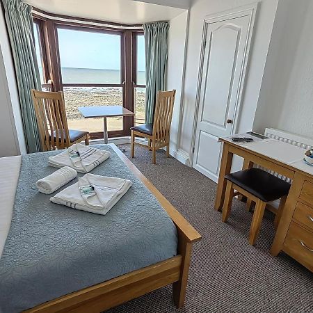 Cardigan Bay Self Catering Accommodation アベリストウィス エクステリア 写真