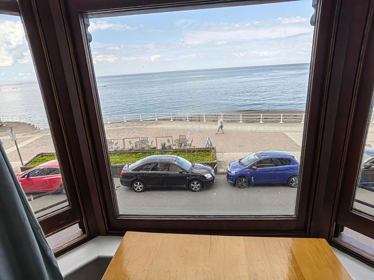 Cardigan Bay Self Catering Accommodation アベリストウィス エクステリア 写真