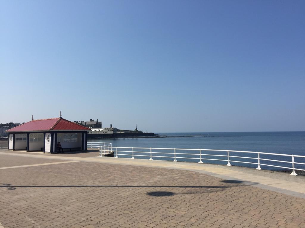 Cardigan Bay Self Catering Accommodation アベリストウィス エクステリア 写真