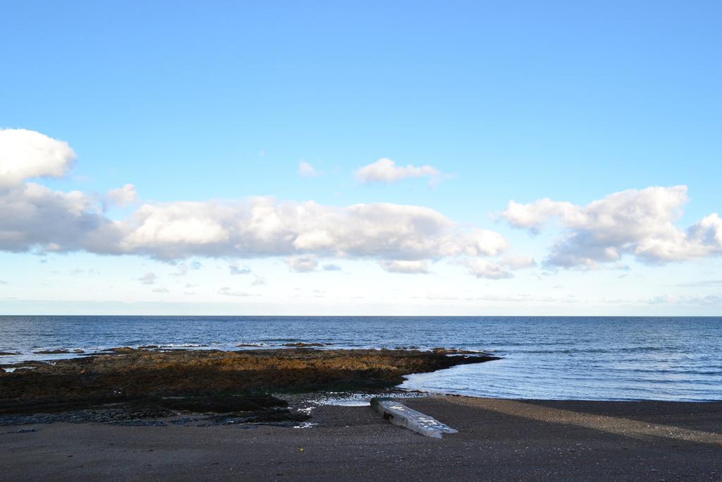 Cardigan Bay Self Catering Accommodation アベリストウィス エクステリア 写真